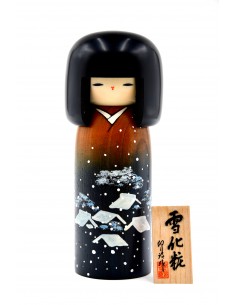Kokeshi puppe - Szene unter dem Schnee (Yukigesho) | Japan Primavera