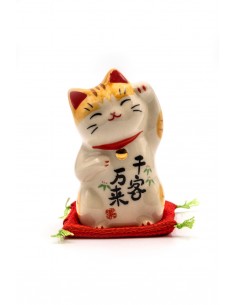 Japanese Maneki Neko Brindle - left paw raised | Japan Primavera