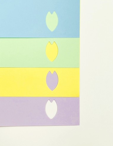 Kuretake Papierstanzer - Blütenblatt (S)
